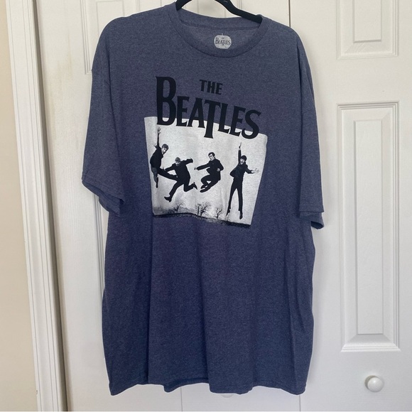 The Beatles T-shirt Men’s XXL‎ 2XL Heather Blue Graphic Band Jumping NEW - Picture 1 of 8